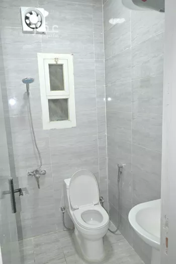 شقة للإيجار في شارع عشباء, حي الشهداء, مدينة الرياض, منطقة الرياض صورة 3