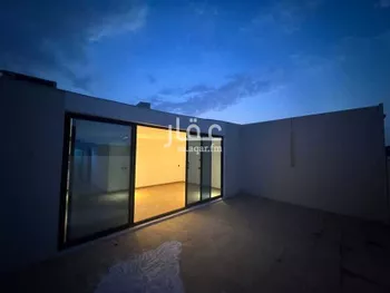 شقة للإيجار في شارع ابن حجر ، حي الملك فهد ، الرياض ، منطقة الرياض