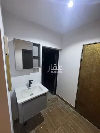 شقة للإيجار في شارع ابن حجر ، حي الملك فهد ، الرياض ، منطقة الرياض صورة 2