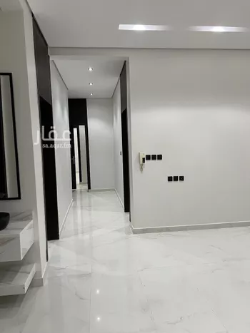 دور للبيع في شارع الشيخ عيسى بن سلمان ال خليفة, حي المعيزيلة, مدينة الرياض, منطقة الرياض صورة 4