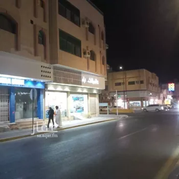 عمارة للبيع في شارع الملك فيصل, حي الفيصل, مدينة الاحساء, المنطقة الشرقية صورة 3
