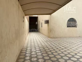 فيلا للبيع في شارع ابن شبرمة, حي النهضة, مدينة الرياض, منطقة الرياض صورة 2