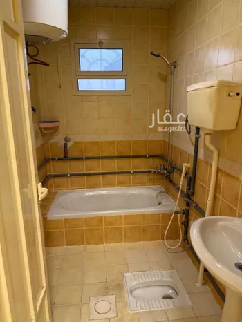 شقة للإيجار في شارع الاريج, حي الروضة, مدينة الدمام, المنطقة الشرقية