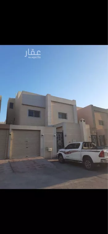 فيلا للبيع في شارع رقم 106, حي العزيزية, مدينة الرياض, منطقة الرياض