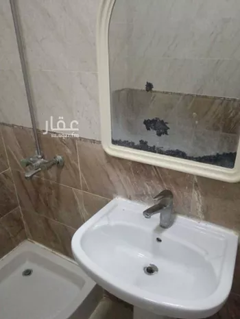 شقة للإيجار في شارع سعد بن ابي وقاص, حي السويس 1, مدينة جازان, منطقة جازان صورة 5