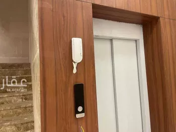 عمارة للإيجار في شارع قيس ابن مخلد, حي الصالحية, مدينة جدة, منطقة مكة المكرمة