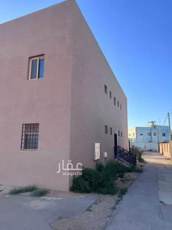 عمارة للبيع في شارع الليث بن سعد, حي الملك فهد, مدينة المجمعه, منطقة الرياض صورة 2