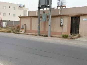 استراحة للبيع في شارع عاصم ابن ابي وائل, حي الملك عبدالله, مدينة المجمعه, منطقة الرياض صورة 3