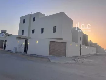 عمارة للبيع في شارع اسيد بن الحضير, حي الإسكان, مدينة المجمعه, منطقة الرياض صورة 4