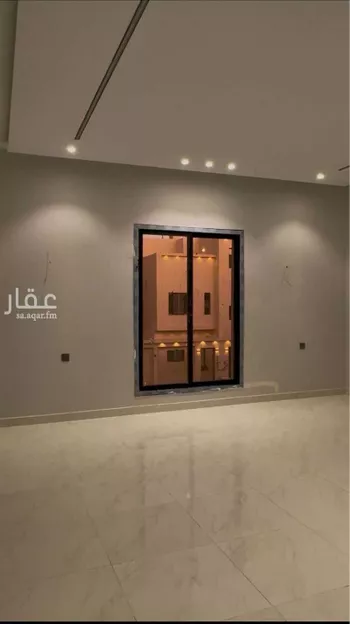 دور للبيع في شارع الحسن الخطير, حي عكاظ, مدينة الرياض, منطقة الرياض صورة 4