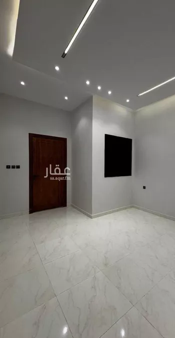 دور للبيع في شارع الحسن الخطير, حي عكاظ, مدينة الرياض, منطقة الرياض صورة 5