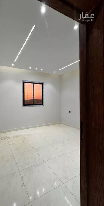 دور للبيع في شارع الحسن الخطير, حي عكاظ, مدينة الرياض, منطقة الرياض صورة 2