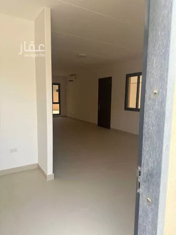 فيلا للإيجار في شارع رقم 1077 ، حي مطار الملك خالد الدولي ، الرياض ، منطقة الرياض صورة 3