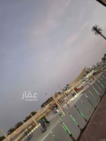 محل للإيجار في شارع خالد اب الوليد, حي البثنة, مدينة ينبع, منطقة المدينة المنورة صورة 3