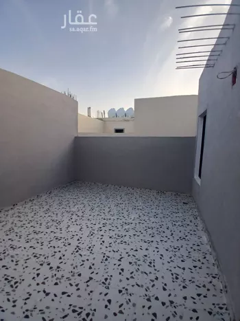 دور للبيع في شارع الرسالة, حي بدر, مدينة الرياض, منطقة الرياض صورة 3