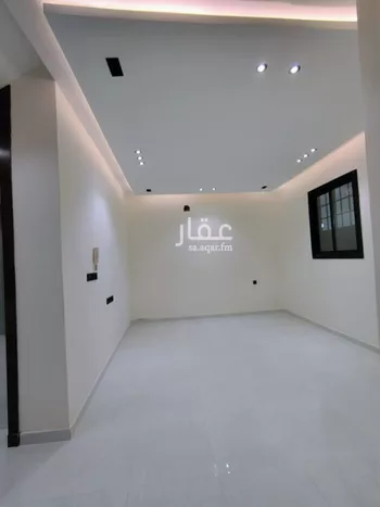 دور للبيع في شارع الفل, حي عكاظ, مدينة الرياض, منطقة الرياض صورة 5