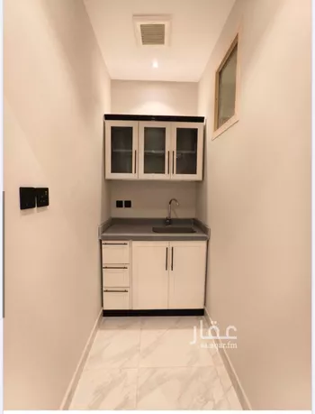 شقة للإيجار في شارع الامير عبدالله بن سعود بن عبدالله صنيتان ال سعود, حي الياسمين, مدينة الرياض, منطقة الرياض صورة 3