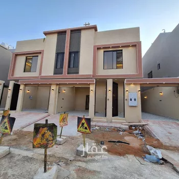 فيلا للبيع في شارع عماد الدين بن النحاس ، حي عريض ، الرياض ، منطقة الرياض