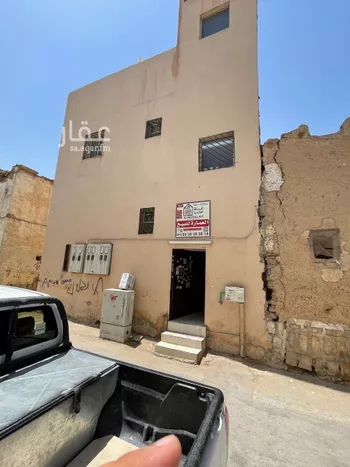 عمارة للبيع في شارع ثابت بن يسار, حي أم سليم, مدينة الرياض, منطقة الرياض صورة 3
