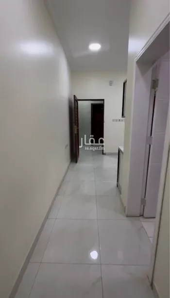 شقة للإيجار في شارع الامير ممدوح بن عبدالعزيز, حي المحمدية 2, مدينة جازان, منطقة جازان صورة 2