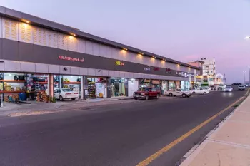 عمارة للبيع في شارع ندى بن عبدالغني, حي الحلقة الشرقية, مدينة امارة منطقة مكة المكرمة - الطائف, منطقة مكة المكرمة صورة 2