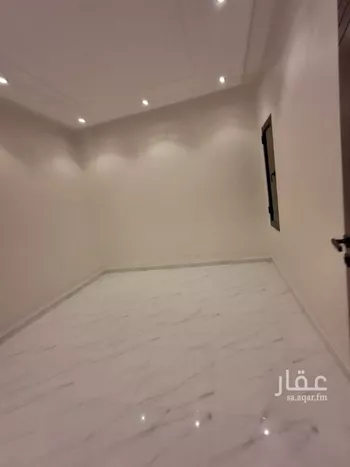 دور للبيع في شارع ريس, حي بدر, مدينة الرياض, منطقة الرياض صورة 4