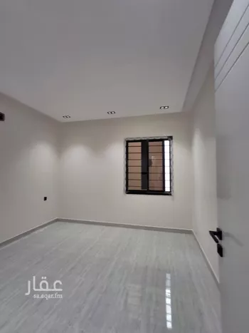 دور للبيع في شارع محمد بن إسحاق المدني, حي بدر, مدينة الرياض, منطقة الرياض صورة 4