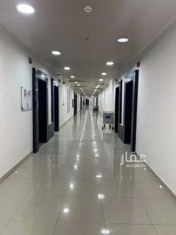 مكتب تجاري للإيجار في شارع الدائرى الشمالى الفرعي, حي الوادي, مدينة الرياض, منطقة الرياض صورة 5
