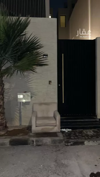 فيلا للبيع في شارع قطب الدين بن السلطان, حي النرجس, مدينة الرياض, منطقة الرياض صورة 5