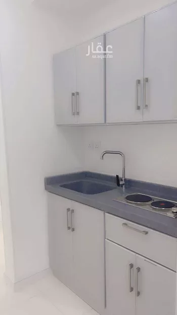 شقة للإيجار في شارع ميناء الاحمدي, حي إشبيلية, مدينة الرياض, منطقة الرياض صورة 2