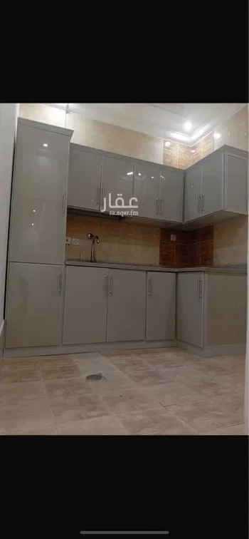 شقة للإيجار في شارع الخزنة, حي إشبيلية, مدينة الرياض, منطقة الرياض