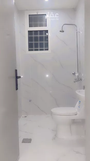 شقة للإيجار في شارع ميناء الاحمدي, حي إشبيلية, مدينة الرياض, منطقة الرياض صورة 4