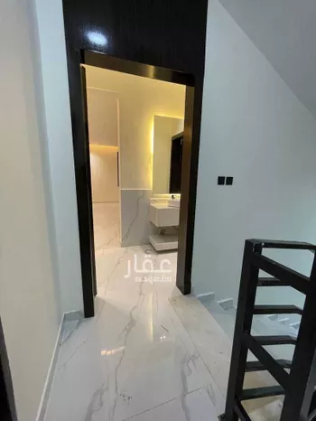 دور للبيع في شارع الوادي الاخضر, حي ديراب, مدينة الرياض, منطقة الرياض صورة 4