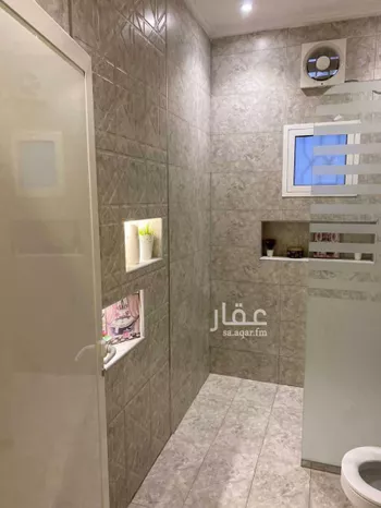 فيلا للبيع في شارع عمر ابن عبدالعزيز, مدينة الظهران, المنطقة الشرقية صورة 5