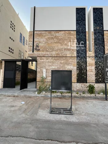 فيلا للبيع في شارع عبدالقادر بن عبدالوارث, حي المهدية, مدينة الرياض, منطقة الرياض
