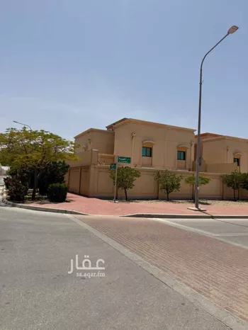 فيلا للبيع في شارع شارع العيينة, مدينة مدينه الجبيل الصناعيه, المنطقة الشرقية صورة 2