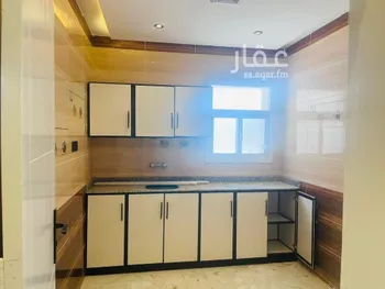 شقة للإيجار في شارع أشهب بن عبدالعزيز, حي الملز, مدينة الرياض, منطقة الرياض صورة 2