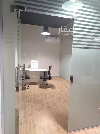 مكتب تجاري للإيجار في شارع ابي بكر الصديق, حي النرجس, مدينة الرياض, منطقة الرياض صورة 5