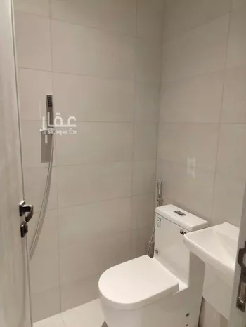 عمارة للإيجار في شارع جعفر بن هاشم, حي العارض, مدينة الرياض, منطقة الرياض صورة 3