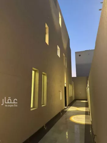 فيلا للإيجار في شارع الياقوت, حي الملك عبدالله, مدينة الرياض, منطقة الرياض صورة 3