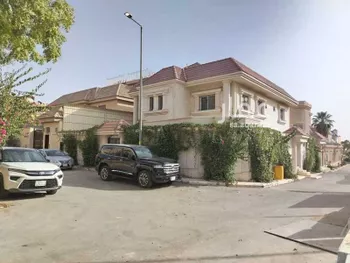 فيلا للإيجار في شارع الطرفاء, حي الملك سلمان, مدينة الرياض, منطقة الرياض