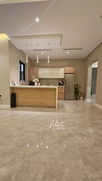فيلا للبيع في شارع الجديعان, حي عكاظ, مدينة الرياض, منطقة الرياض صورة 2