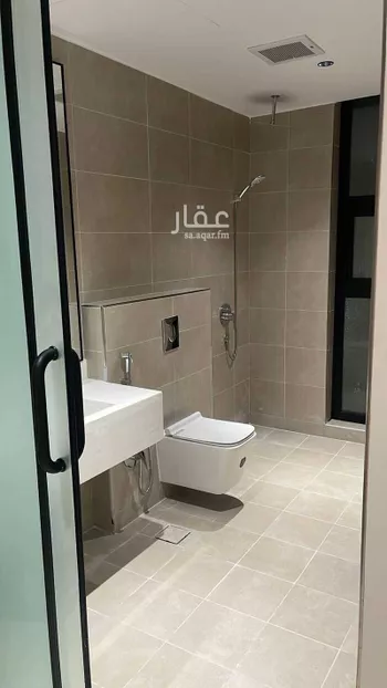 فيلا للإيجار في شارع ابن مفلح, حي العارض, مدينة الرياض, منطقة الرياض صورة 5