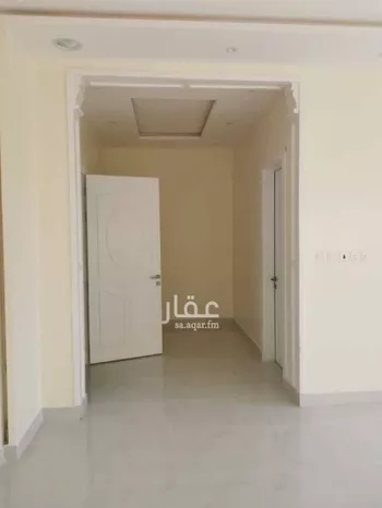 فيلا للإيجار في شارع أحمد بن عبدالله الصنعاني, حي الرمال, مدينة الرياض, منطقة الرياض صورة 5
