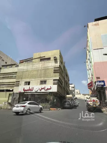 عمارة للبيع في شارع 10987472, حي العزيزية, مدينة ابها, منطقة عسير صورة 3