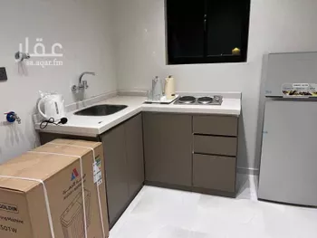 عمارة للإيجار في شارع طريق الملك فيصل, حي المطار, مدينة عرعر, منطقة الحدود الشماليه صورة 2
