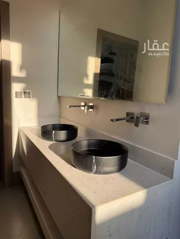 فيلا للإيجار في شارع النقيب, حي الصحافة, مدينة الرياض, منطقة الرياض صورة 5