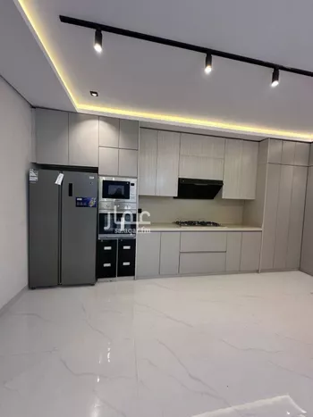 فيلا للبيع في شارع ابن أبي الشكر الفلكي, حي المهدية, مدينة الرياض, منطقة الرياض صورة 2