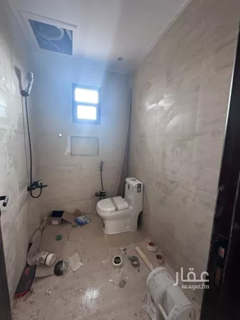 فيلا للبيع في شارع الجميل ابن حاتم, حي ظهرة لبن, مدينة الرياض, منطقة الرياض صورة 2