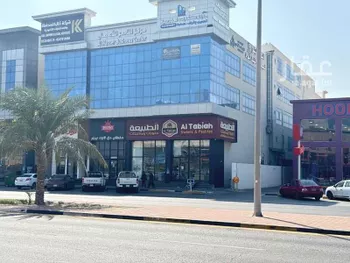 عمارة للإيجار في شارع ابو بكر الصديق, حي المنار, مدينة الدمام, المنطقة الشرقية صورة 4